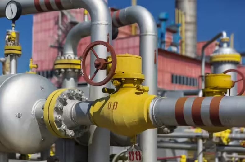 Indian Refiners Emerge as Key Buyers of Venezuelan Crude Amid China Pullback